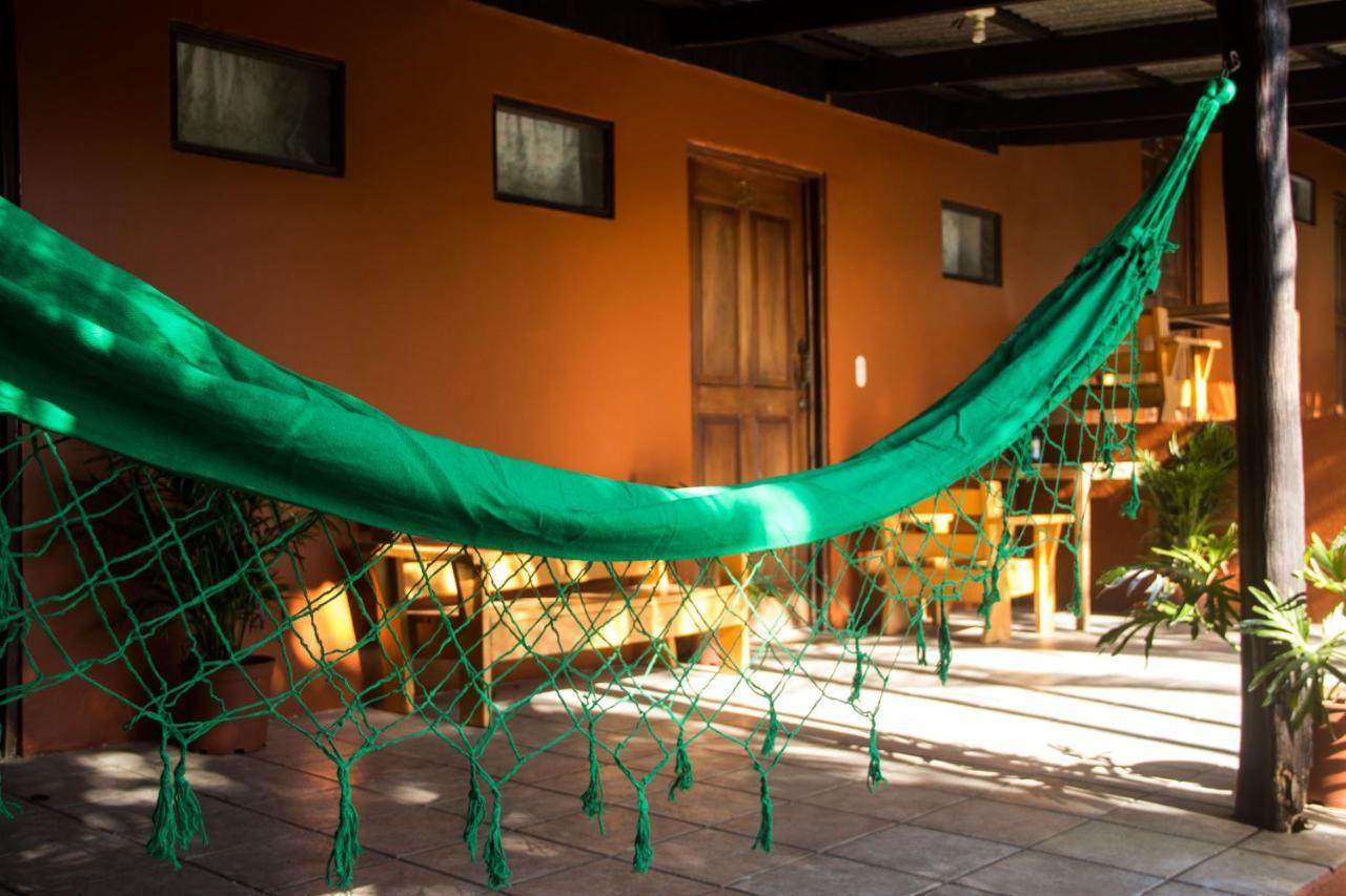 Tsunami Hostel Tamarindo Exterior foto